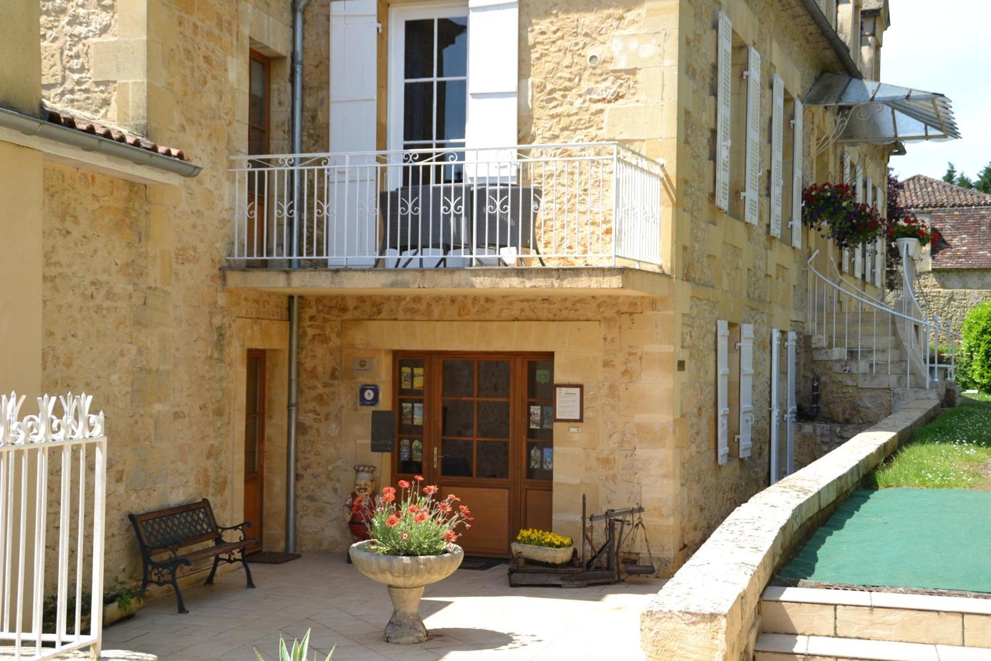 Les Magnolias Bed & Breakfast Lalinde Exterior foto